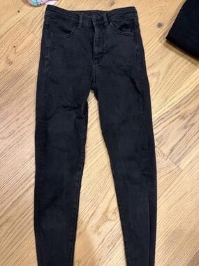 American Eagle Outfitters Black Skinny High-Rise Jeans